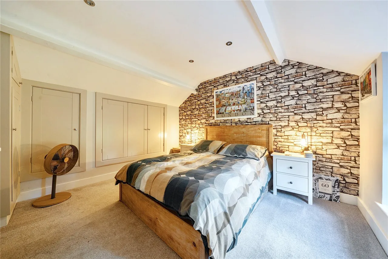 Bath Row, Clydach, Abergavenny, Monmouthshire, NP7 0NF, photo 12