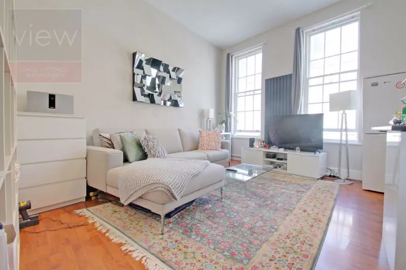 1 bed flat to rent — Warren Street, London W1T 5LP
