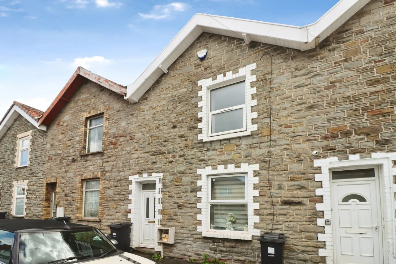3 bed house for sale — Forest Road, Kingswood, Bristol, Gloucestershire, BS15