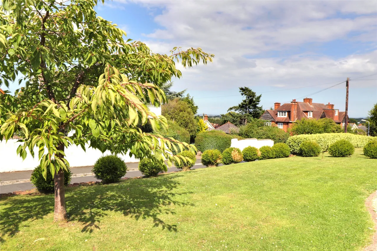 Whitegate Road, Minehead, TA24, photo 30