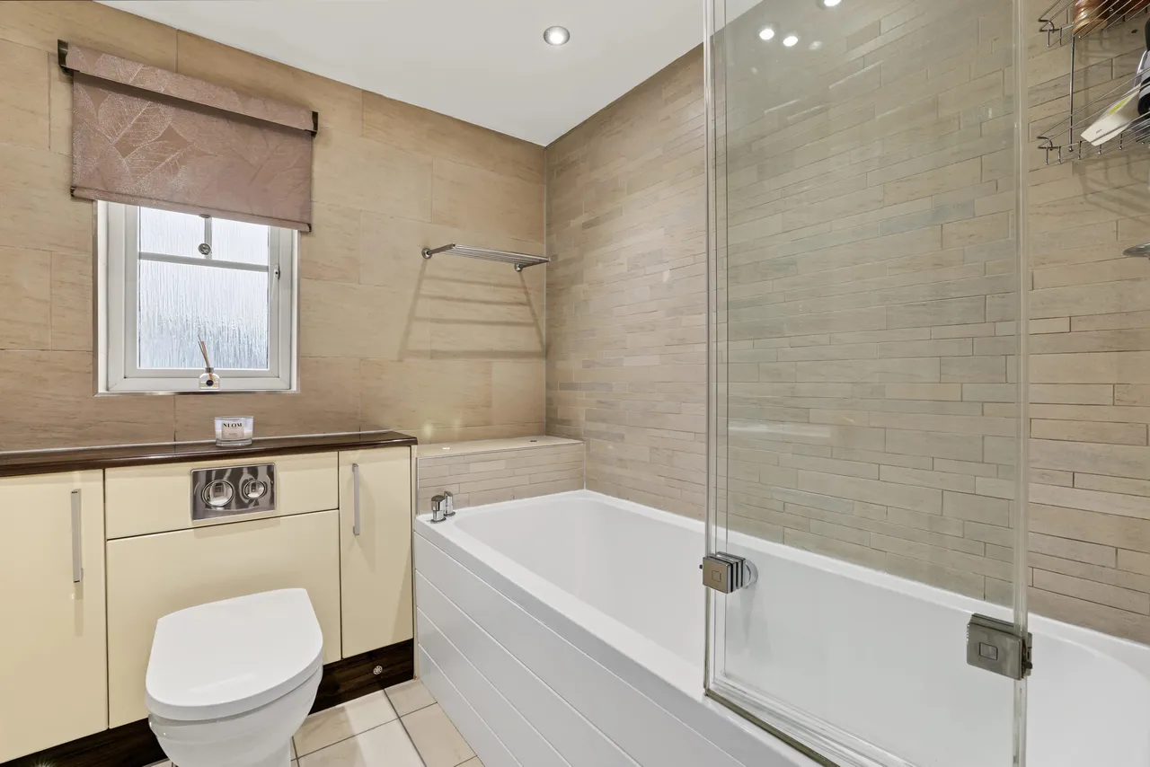 Brookfield Avenue, Glasgow, G33, photo 35