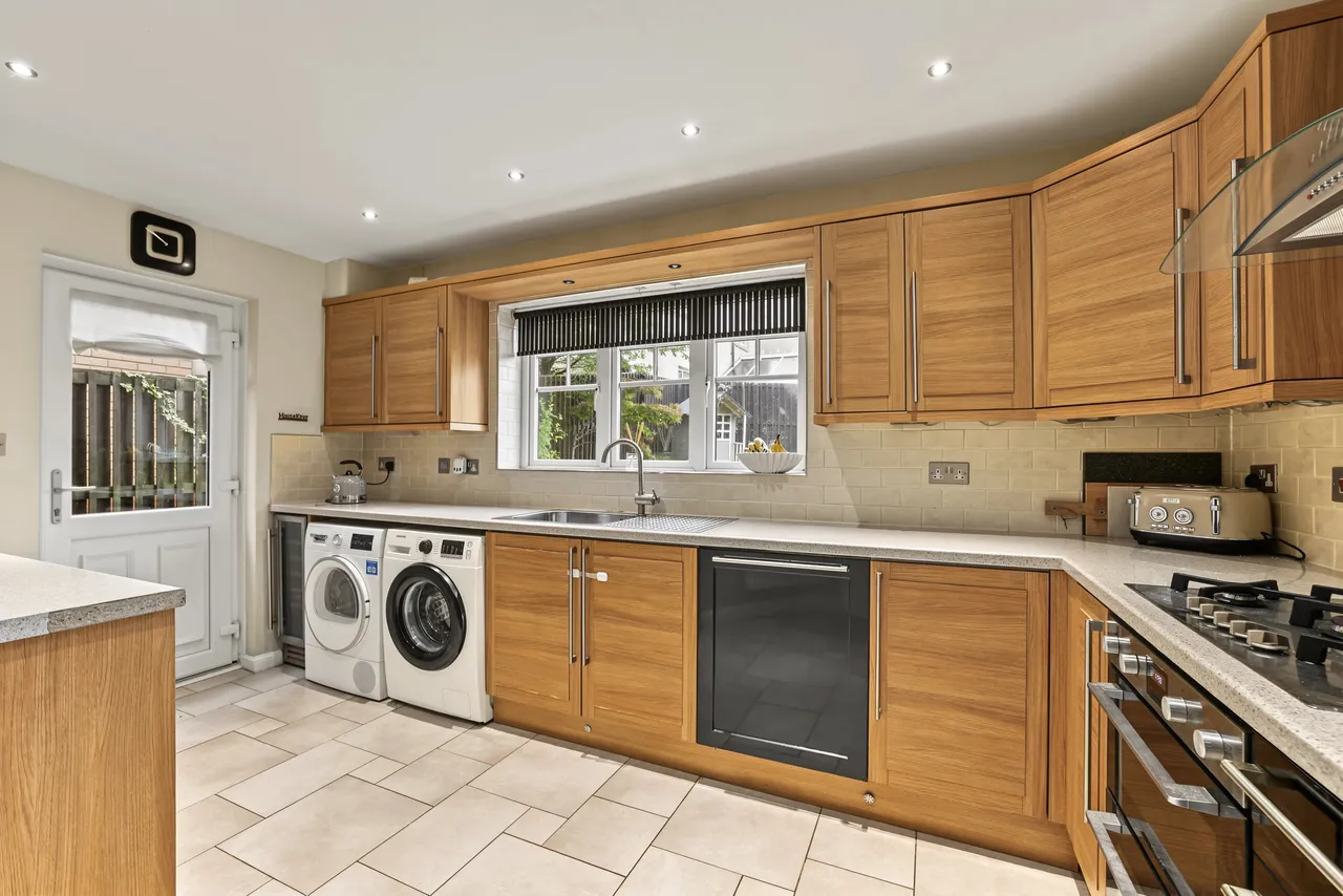 Brookfield Avenue, Glasgow, G33, photo 10