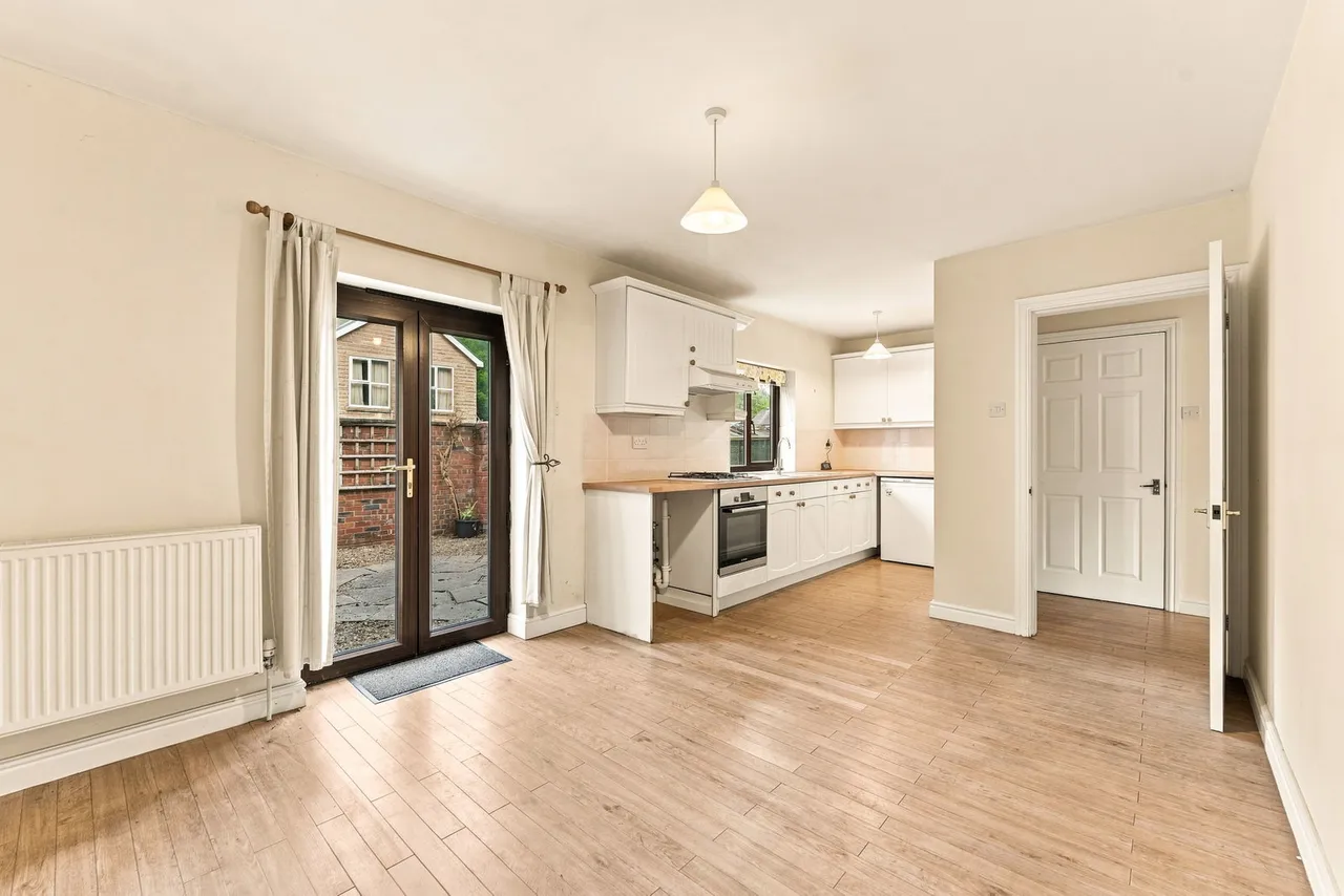 Wharf Road, Whaley Bridge, photo 6