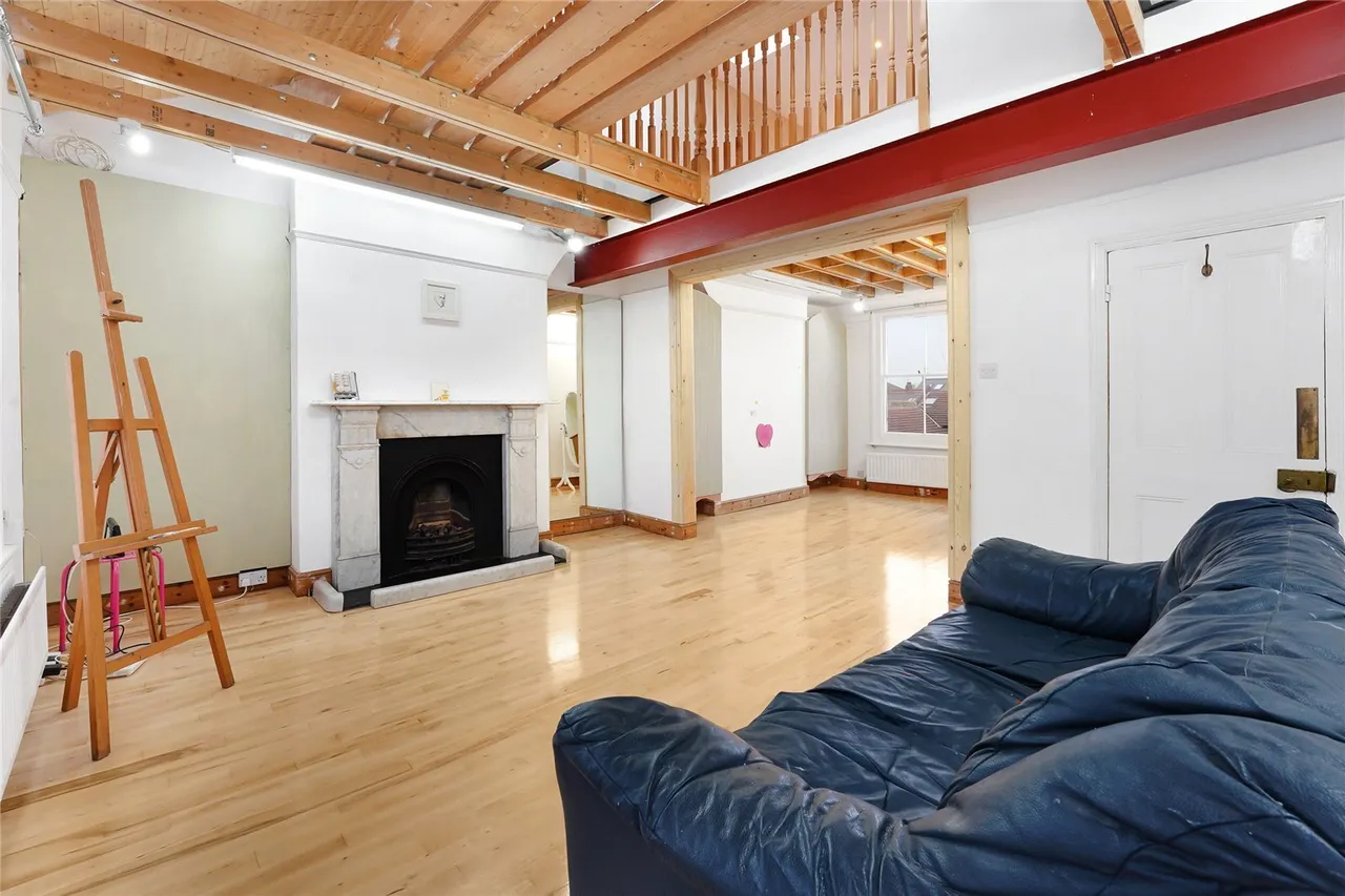 Amerland Road, London, SW18, photo 5