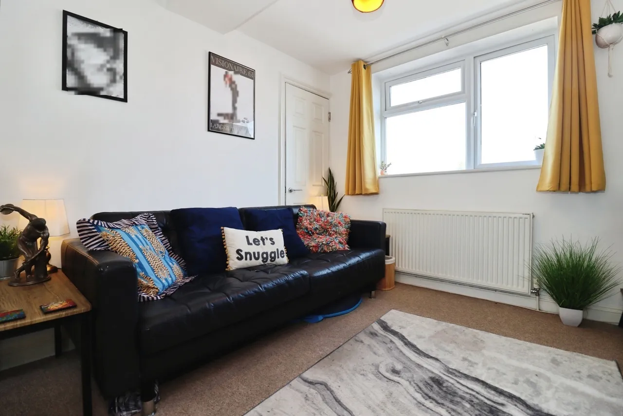 Stockwell Drive, Mangotsfield, Bristol, BS16, photo 4