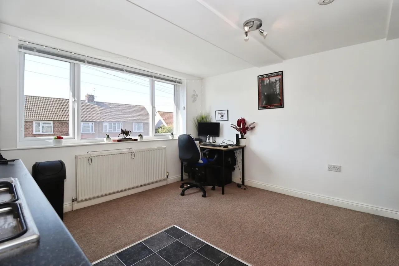 Stockwell Drive, Mangotsfield, Bristol, BS16, photo 10