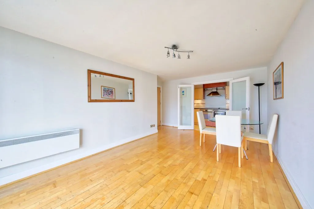 Smugglers Way, Wandsworth, SW18, photo 4