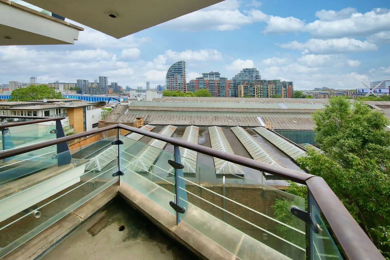 Smugglers Way, Wandsworth, SW18, photo 5