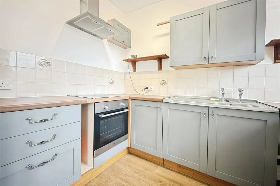 Leopold Road, Felixstowe, IP11, photo 3