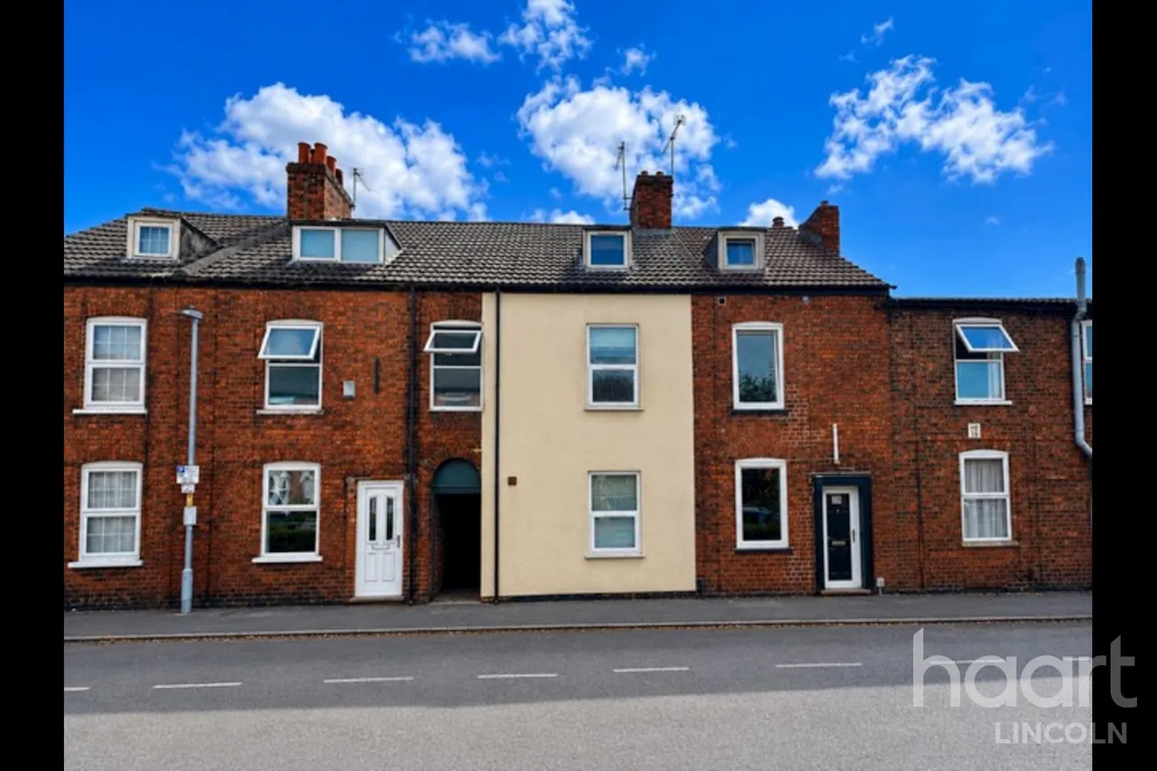 Newland Street West, LN1, photo 21