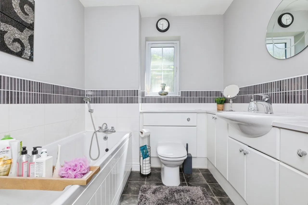 Saxby Drive, Syston, LE7, photo 19