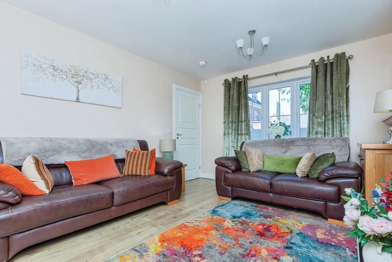 Saxby Drive, Syston, LE7, photo 8
