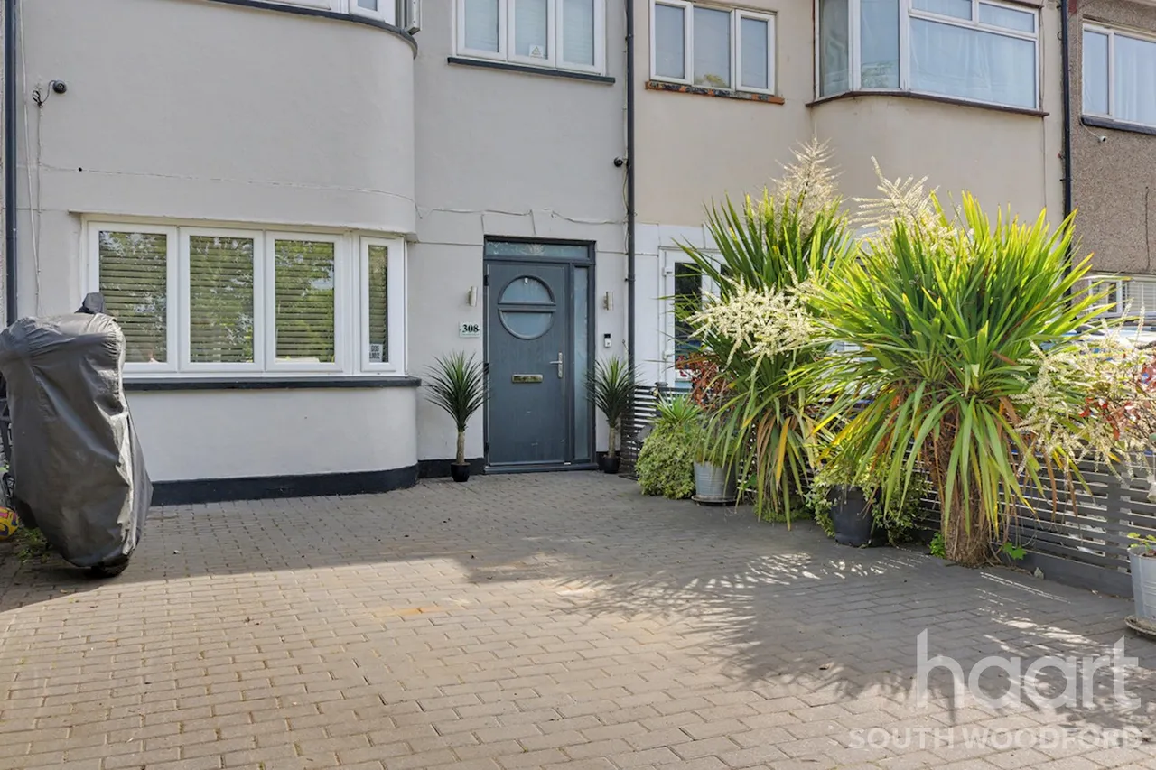 Broadmead Road, Woodford Green, IG8, photo 2