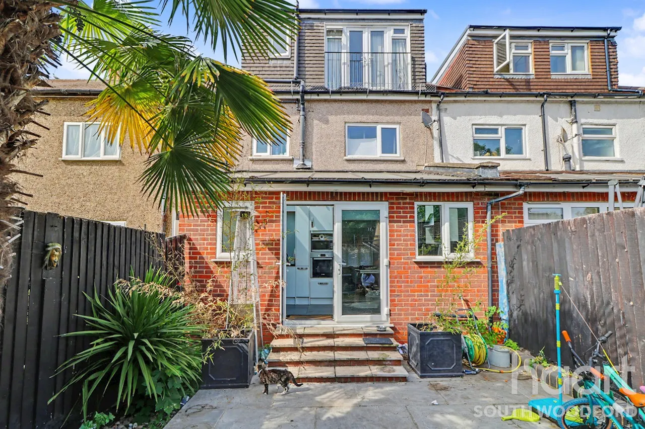 Broadmead Road, Woodford Green, IG8, photo 17