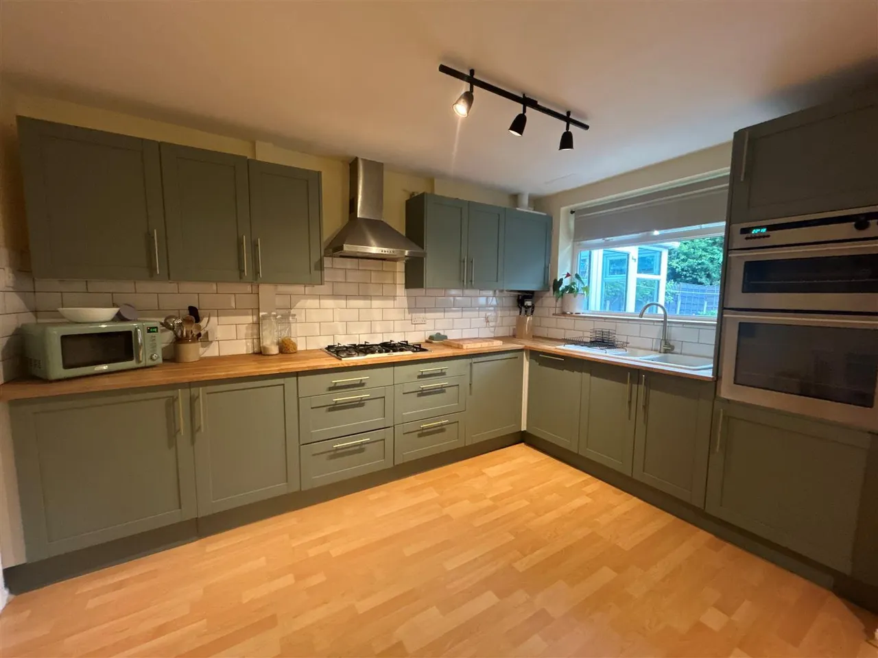 Baslow Drive, Heald Green, photo 12