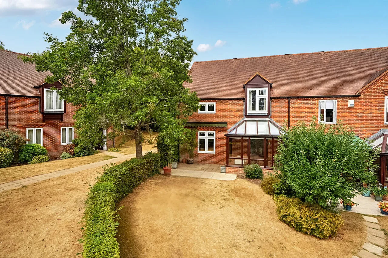 3 bed house for sale — Old Town Farm, Great Missenden, HP16
