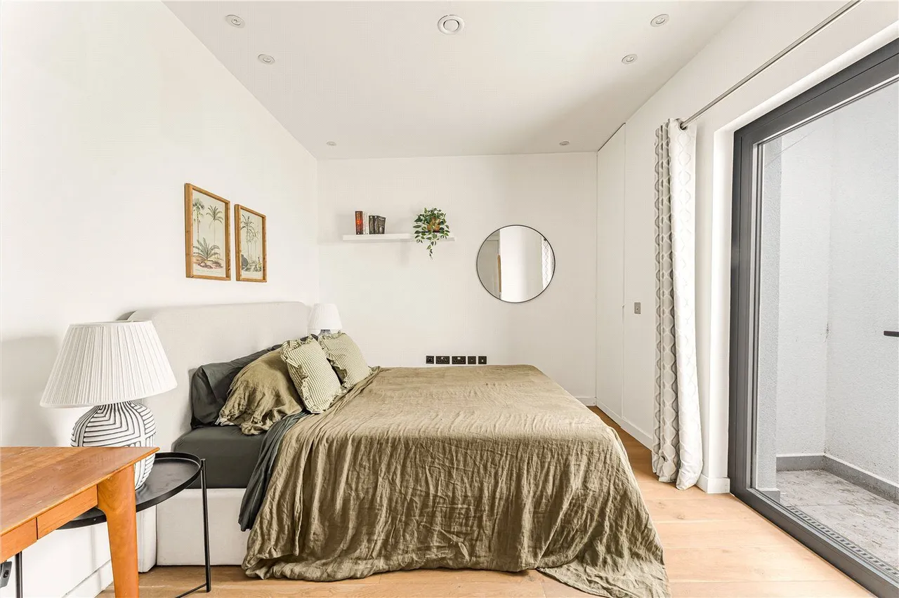 Whittingstall Road, London, SW6, photo 8