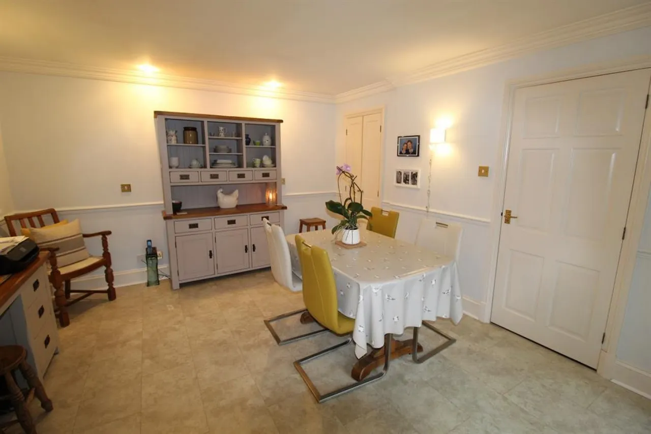 Orchard Road, Butlers Yard, SG7, photo 6