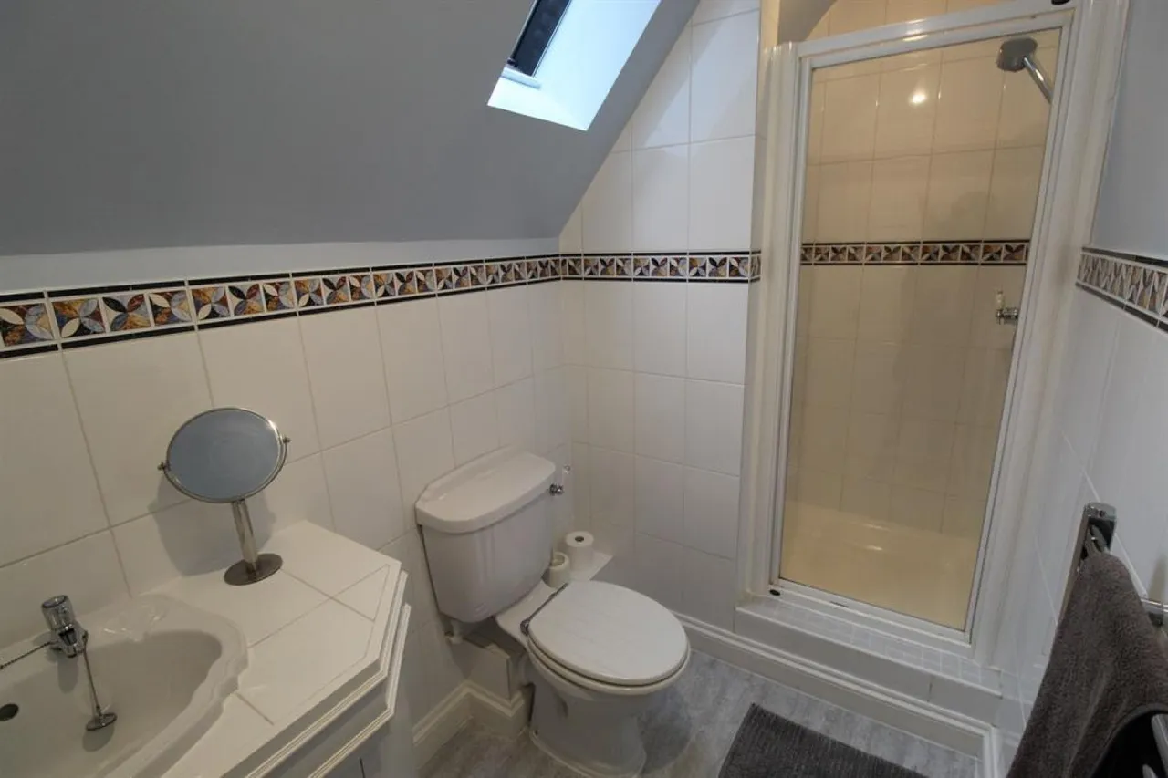 Orchard Road, Butlers Yard, SG7, photo 11
