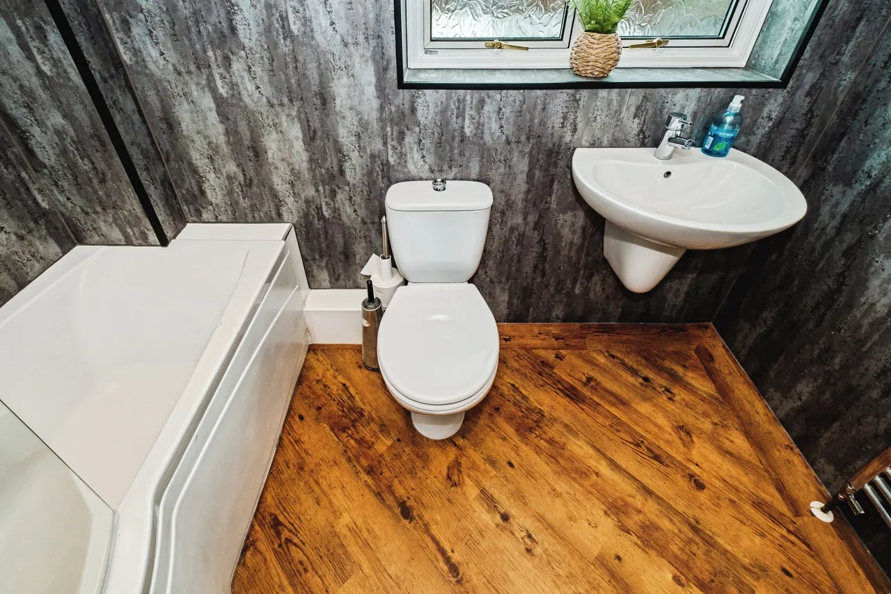Broadview Gardens, Worthing, BN13, photo 22