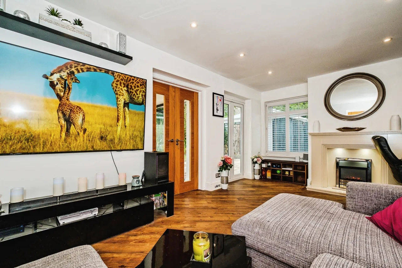 Broadview Gardens, Worthing, BN13, photo 11