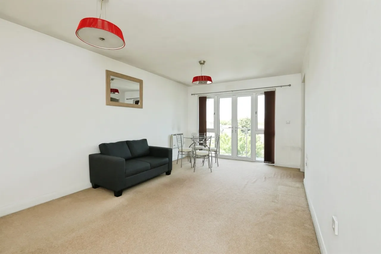 Rotherham Road, Dinnington, Sheffield, photo 6