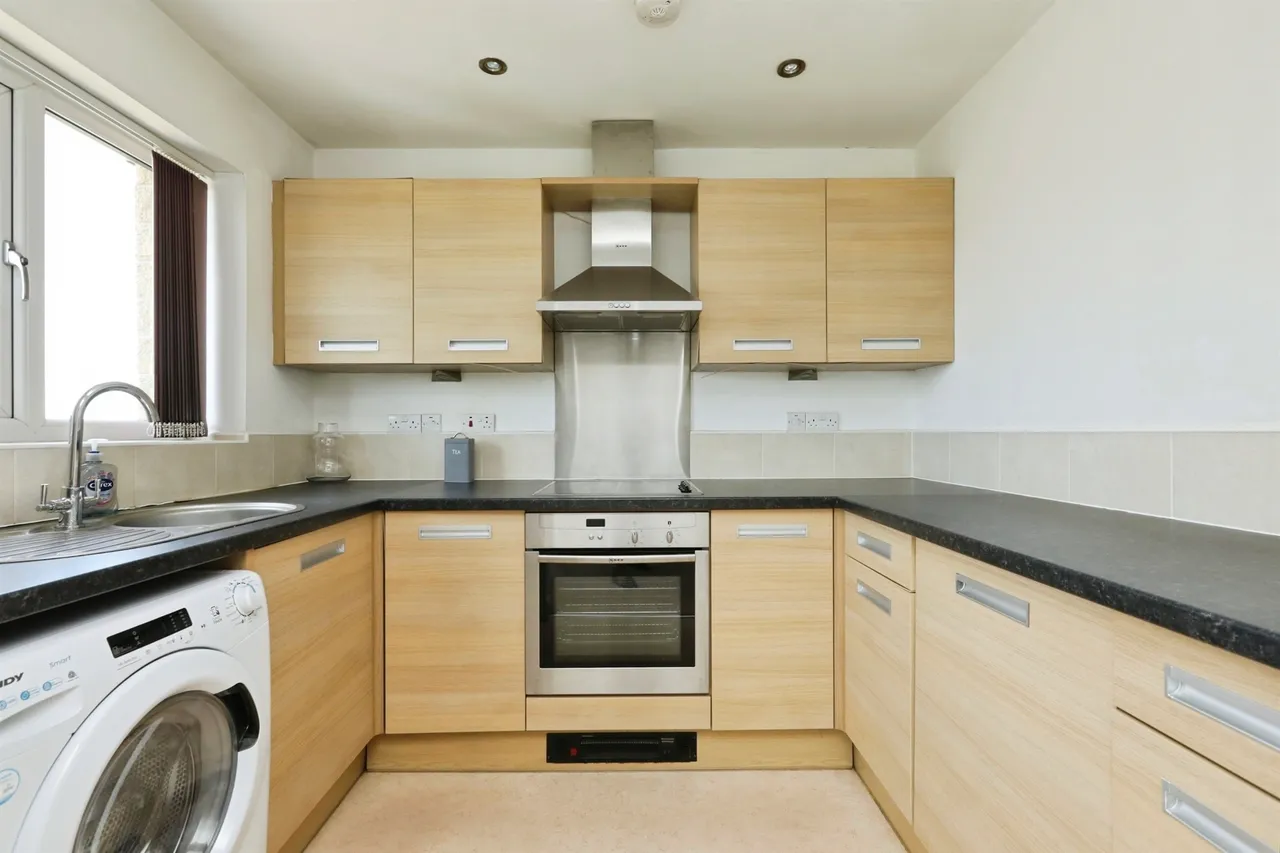 Rotherham Road, Dinnington, Sheffield, photo 5