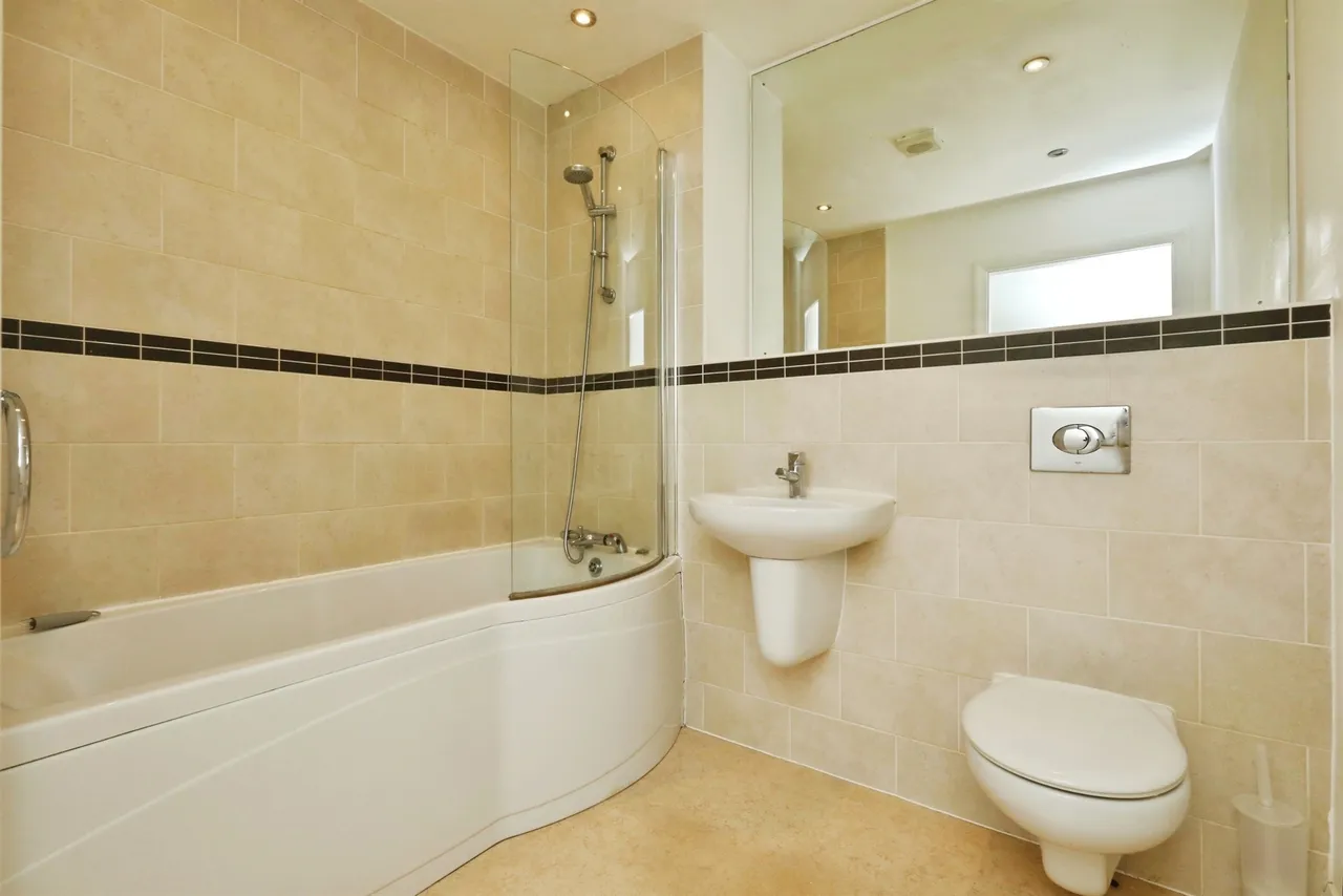 Rotherham Road, Dinnington, Sheffield, photo 9