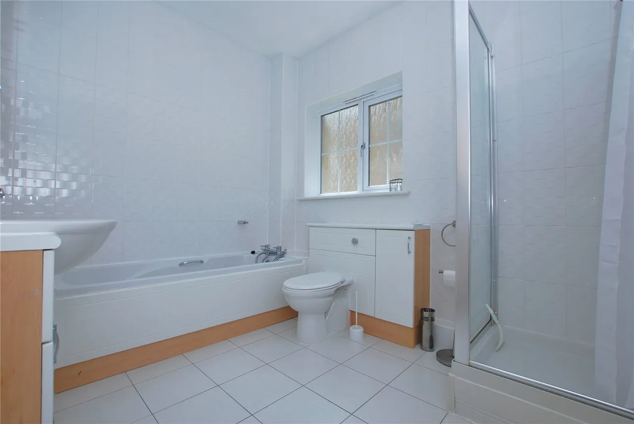 Knox Road, Queen Elizabeth Park, GU2, photo 8