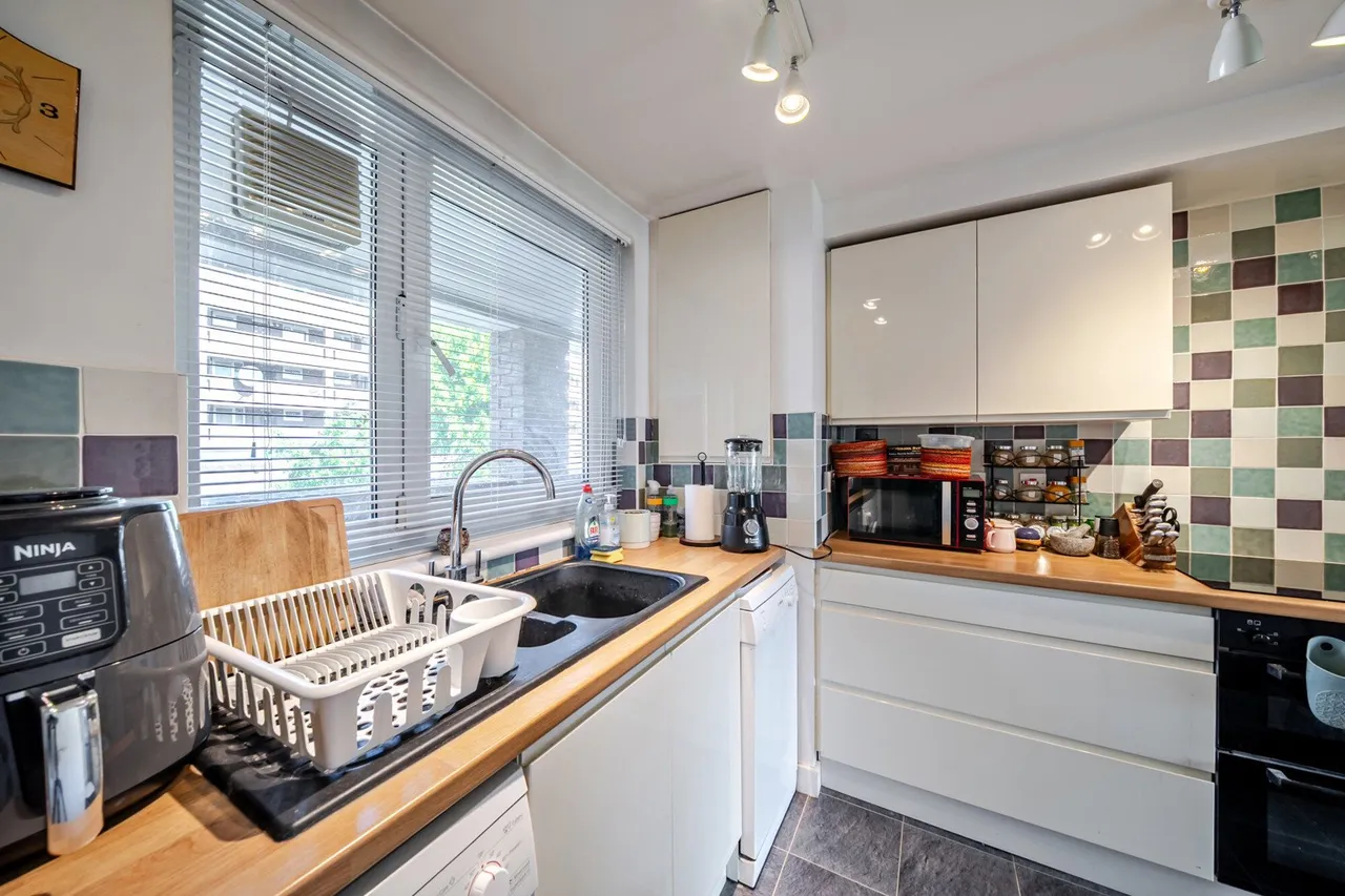 Gibson Road, SE11, photo 4