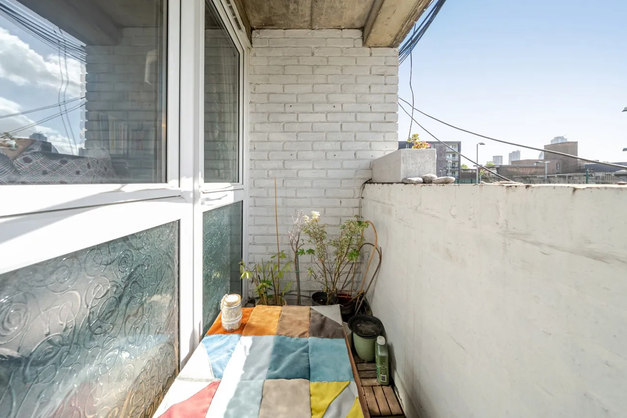 Gibson Road, SE11, photo 11