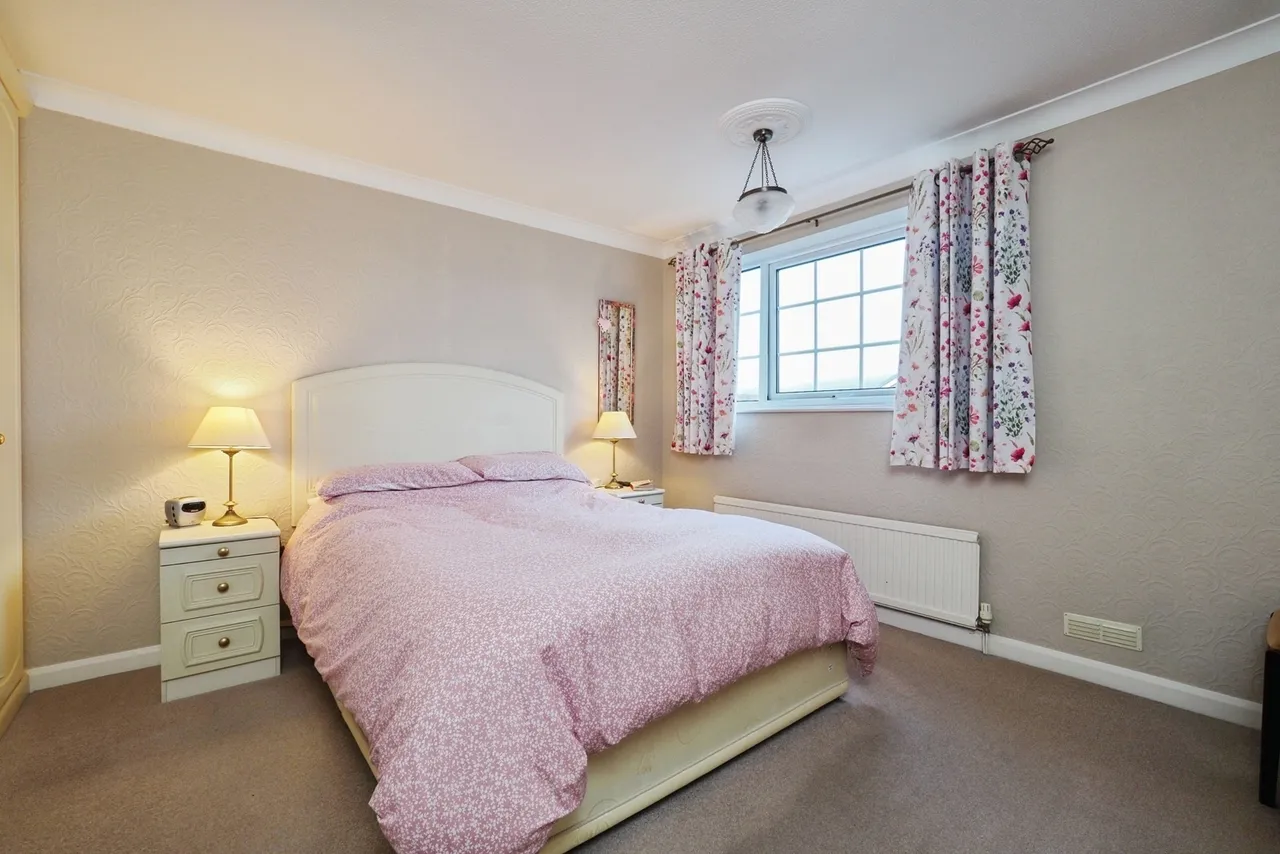Cranbourne Grove, Hucknall, Nottingham, Nottinghamshire, NG15, photo 8