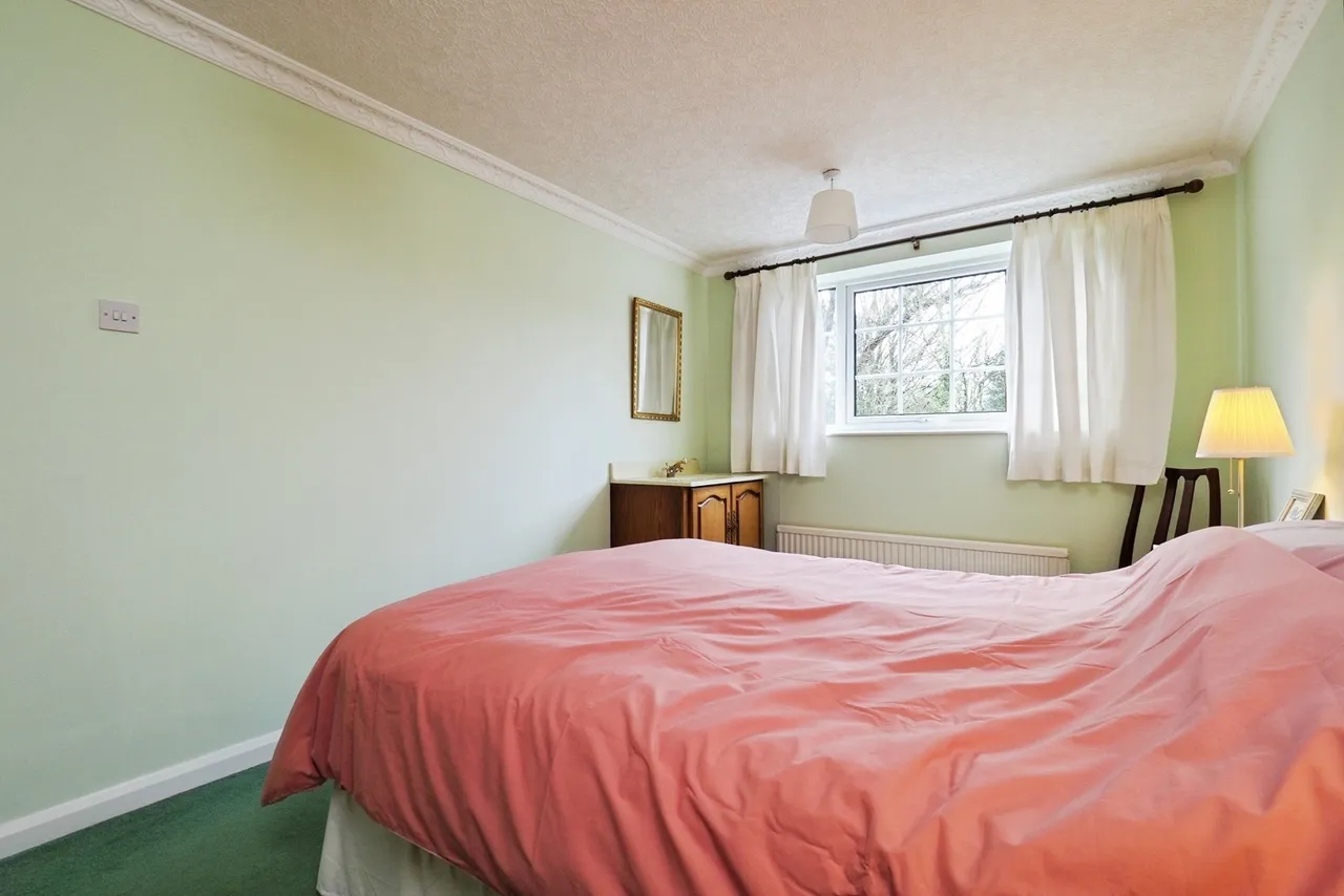 Cranbourne Grove, Hucknall, Nottingham, Nottinghamshire, NG15, photo 13