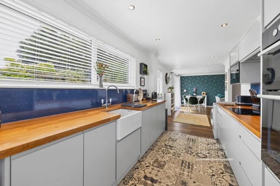 Caws Avenue, Seaview, PO34, photo 4