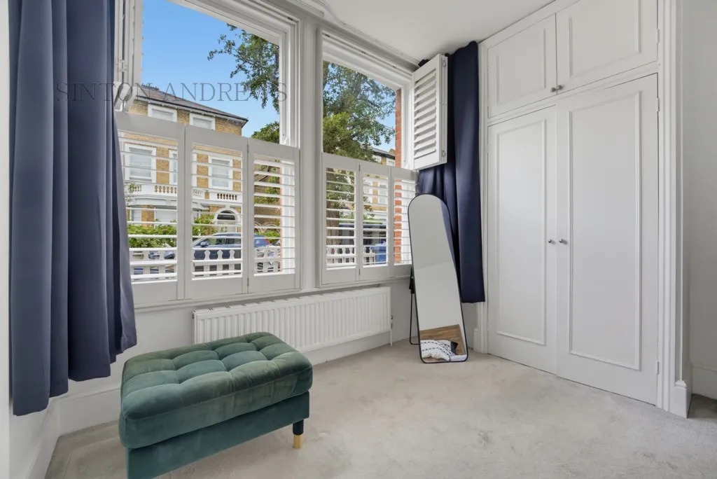 Lammas Park Road, Ealing, photo 6