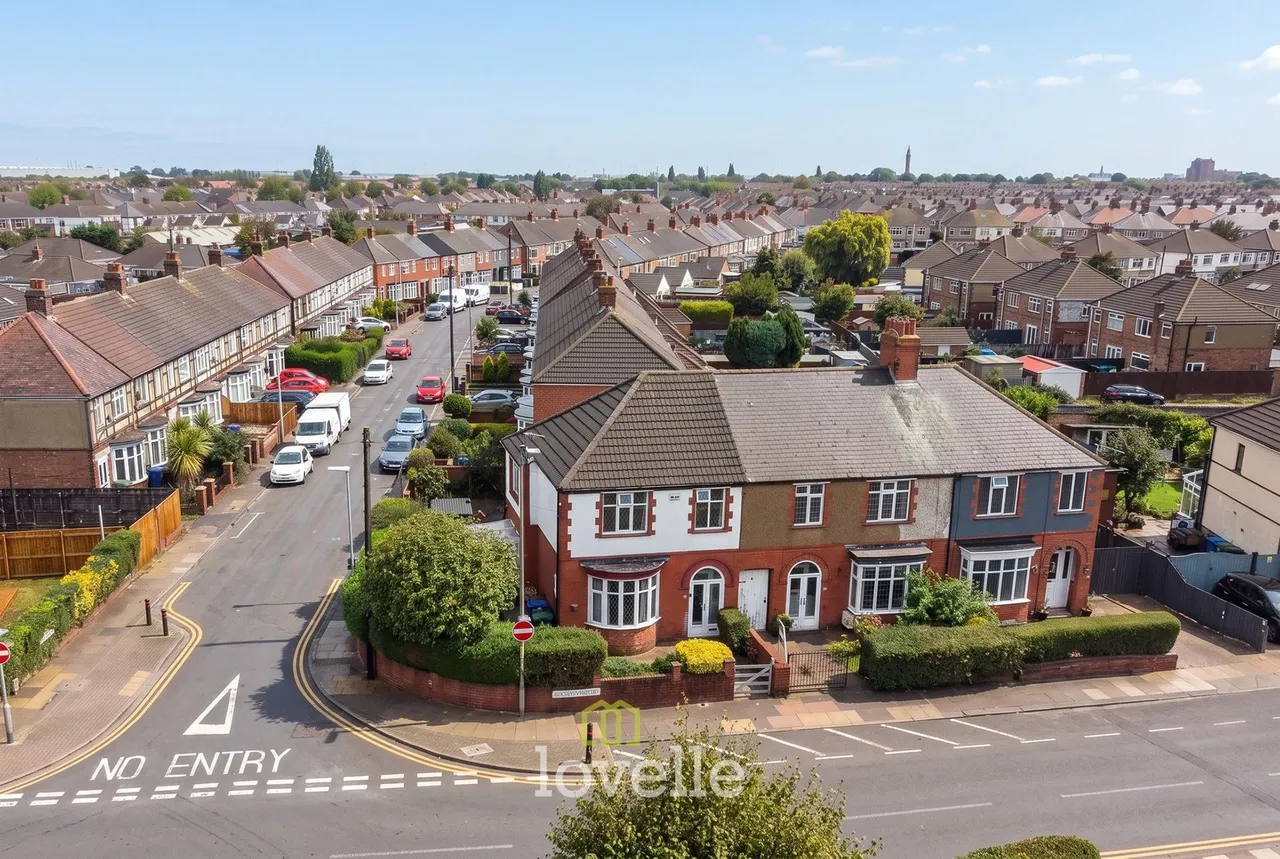 Cross Coates Road, Grimsby, DN34, photo 25