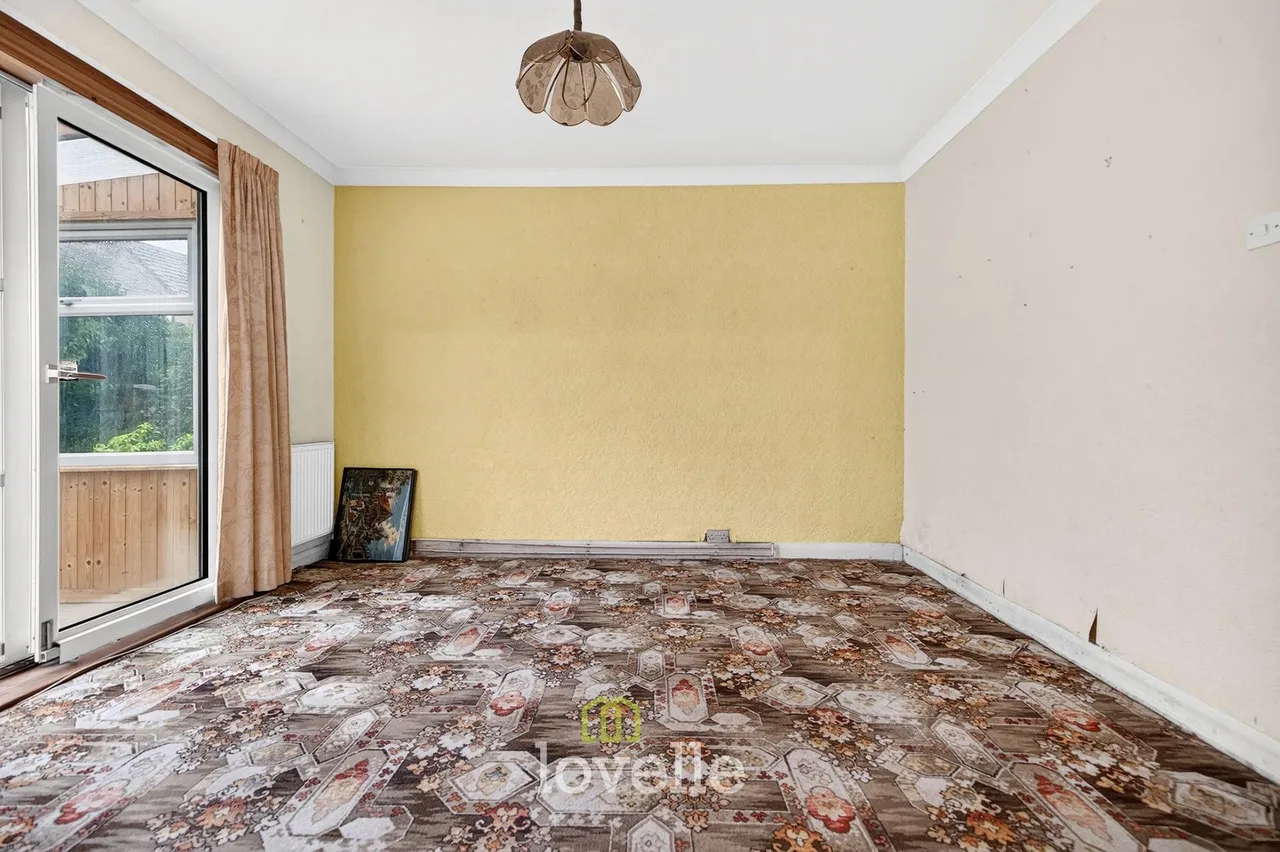 Cross Coates Road, Grimsby, DN34, photo 6