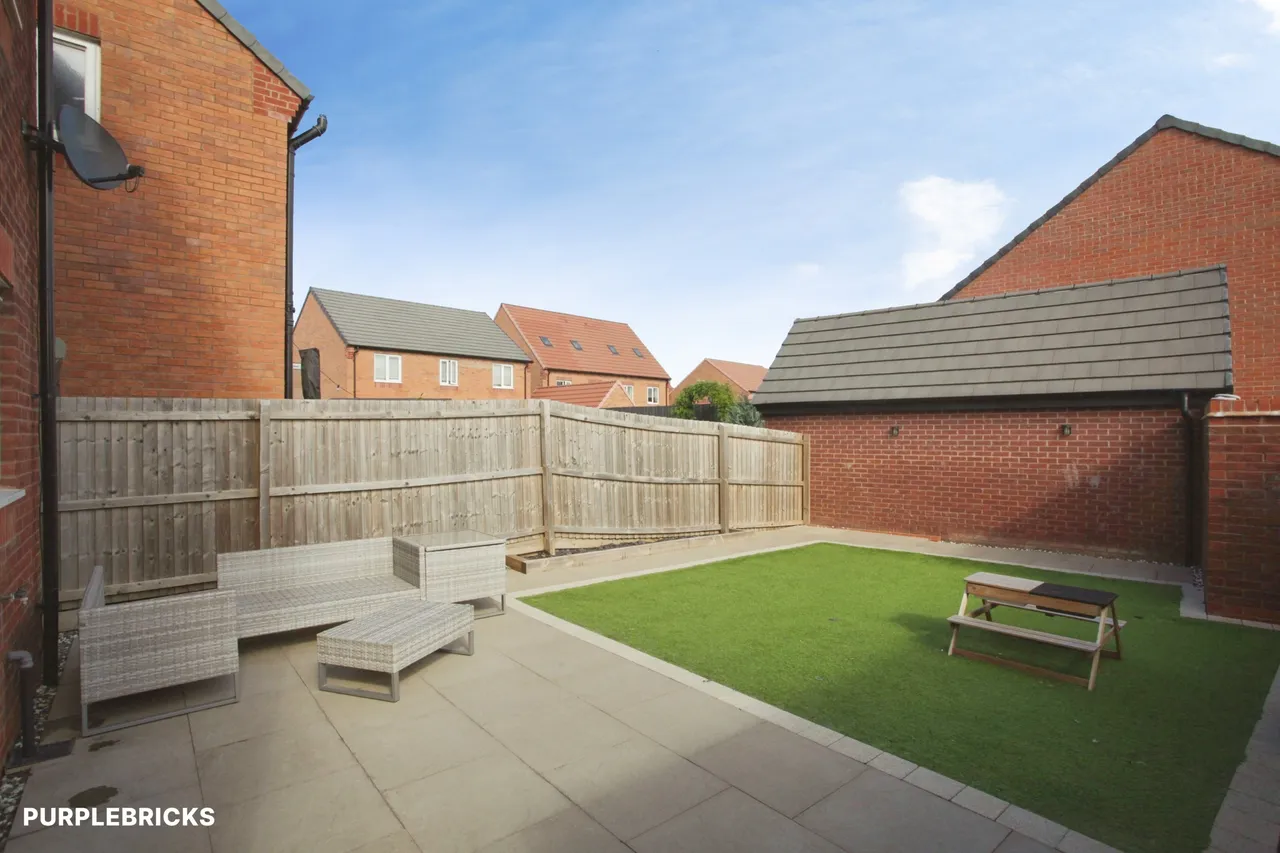 Julius Way, Nuneaton, CV11, photo 22