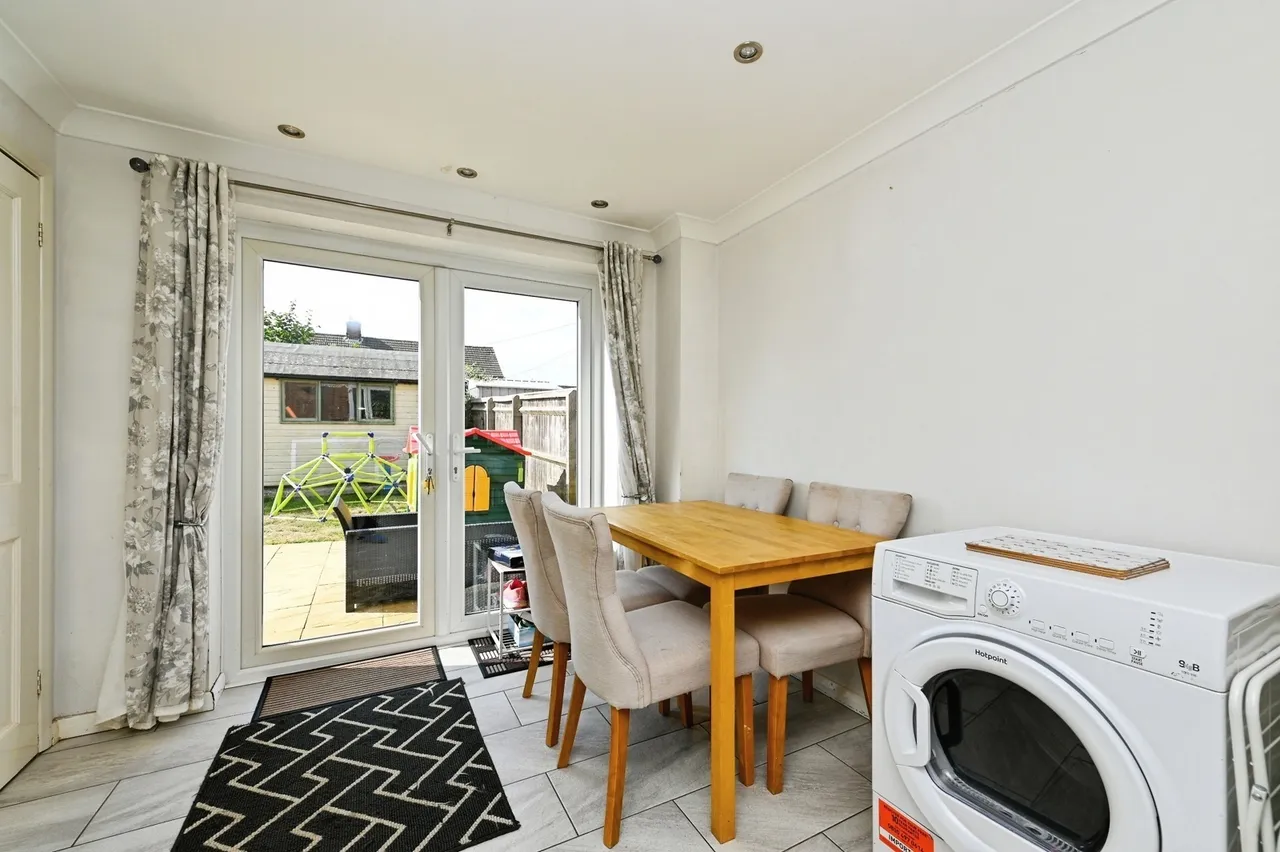Crown Gardens, Wereham, King's Lynn, Norfolk, PE33, photo 6