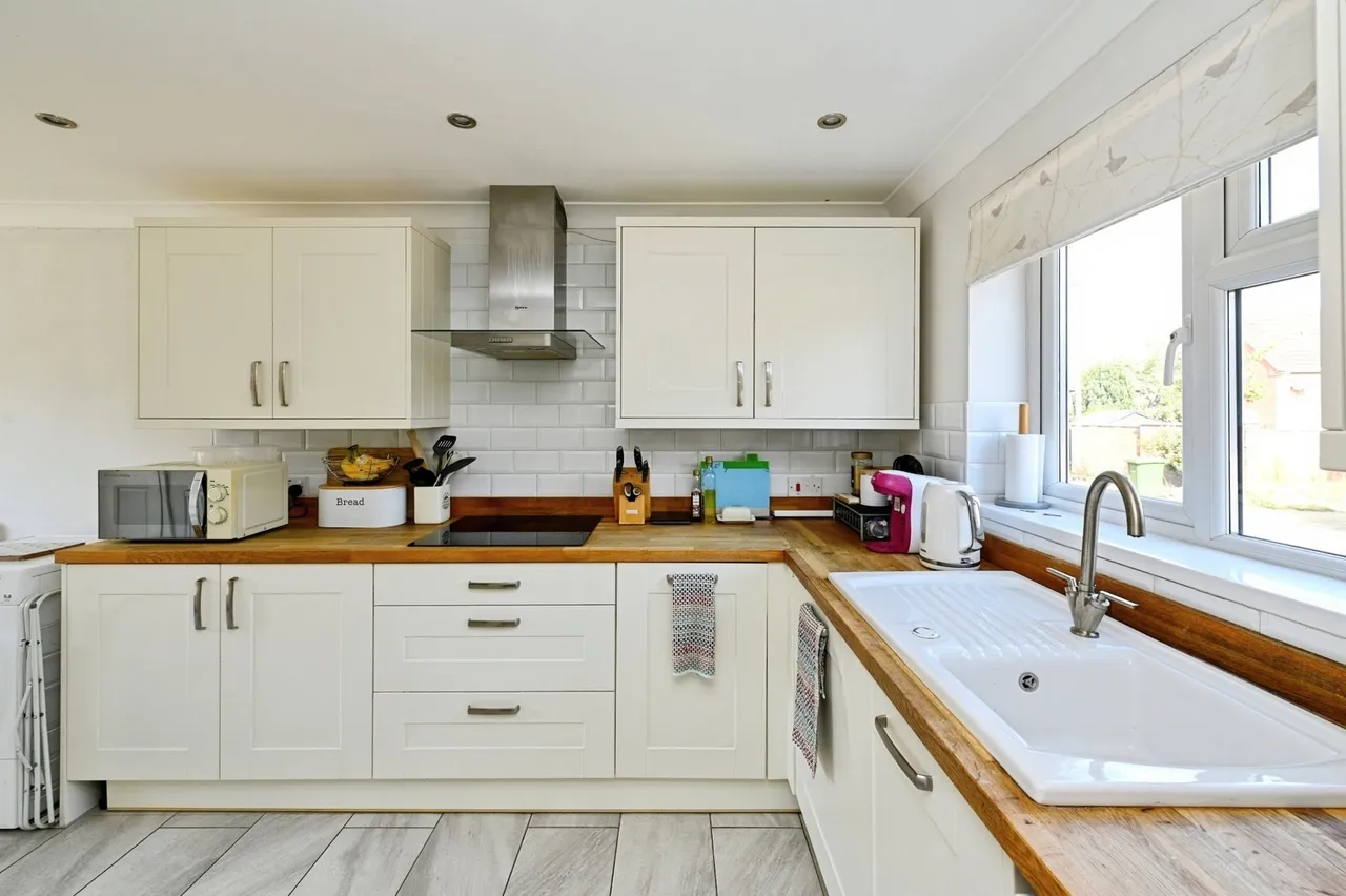 Crown Gardens, Wereham, King's Lynn, Norfolk, PE33, photo 7