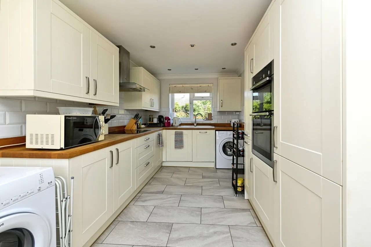 Crown Gardens, Wereham, King's Lynn, Norfolk, PE33, photo 18