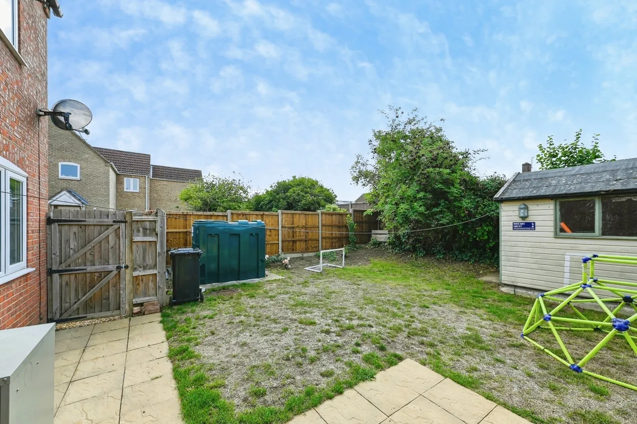 Crown Gardens, Wereham, King's Lynn, Norfolk, PE33, photo 25