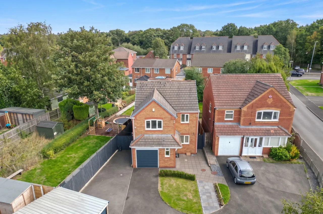 Boundary Road, Walsall Wood, photo 30