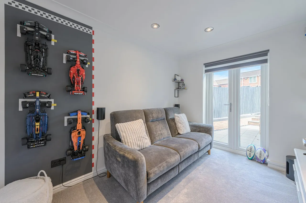 Boundary Road, Walsall Wood, photo 9