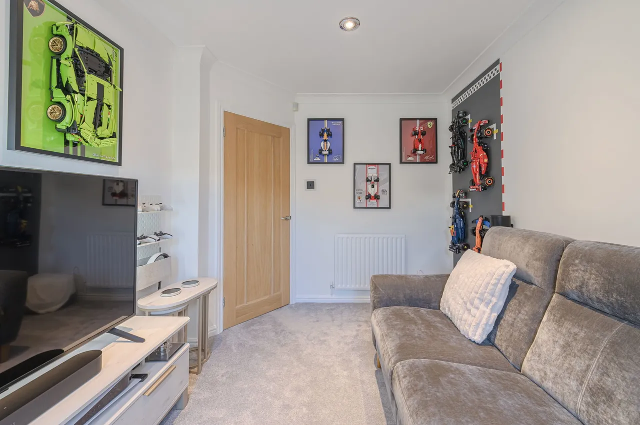 Boundary Road, Walsall Wood, photo 11