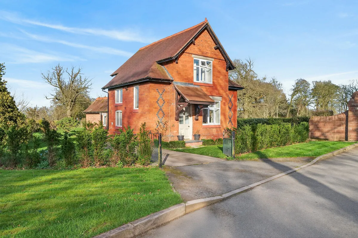 The Lodge Wirswall Whitchurch, SY13, photo 27