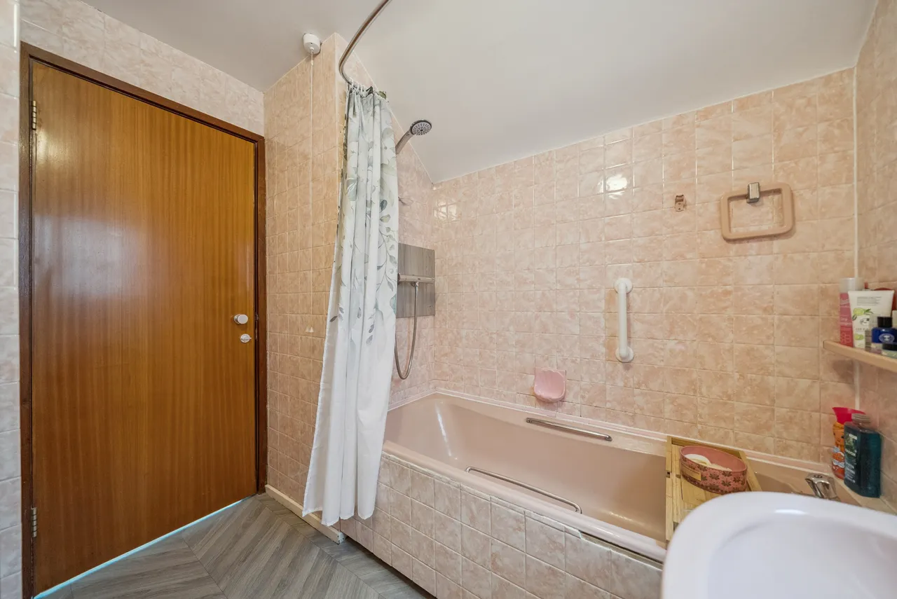 Dalmore Crescent, Helensburgh, G84, photo 32