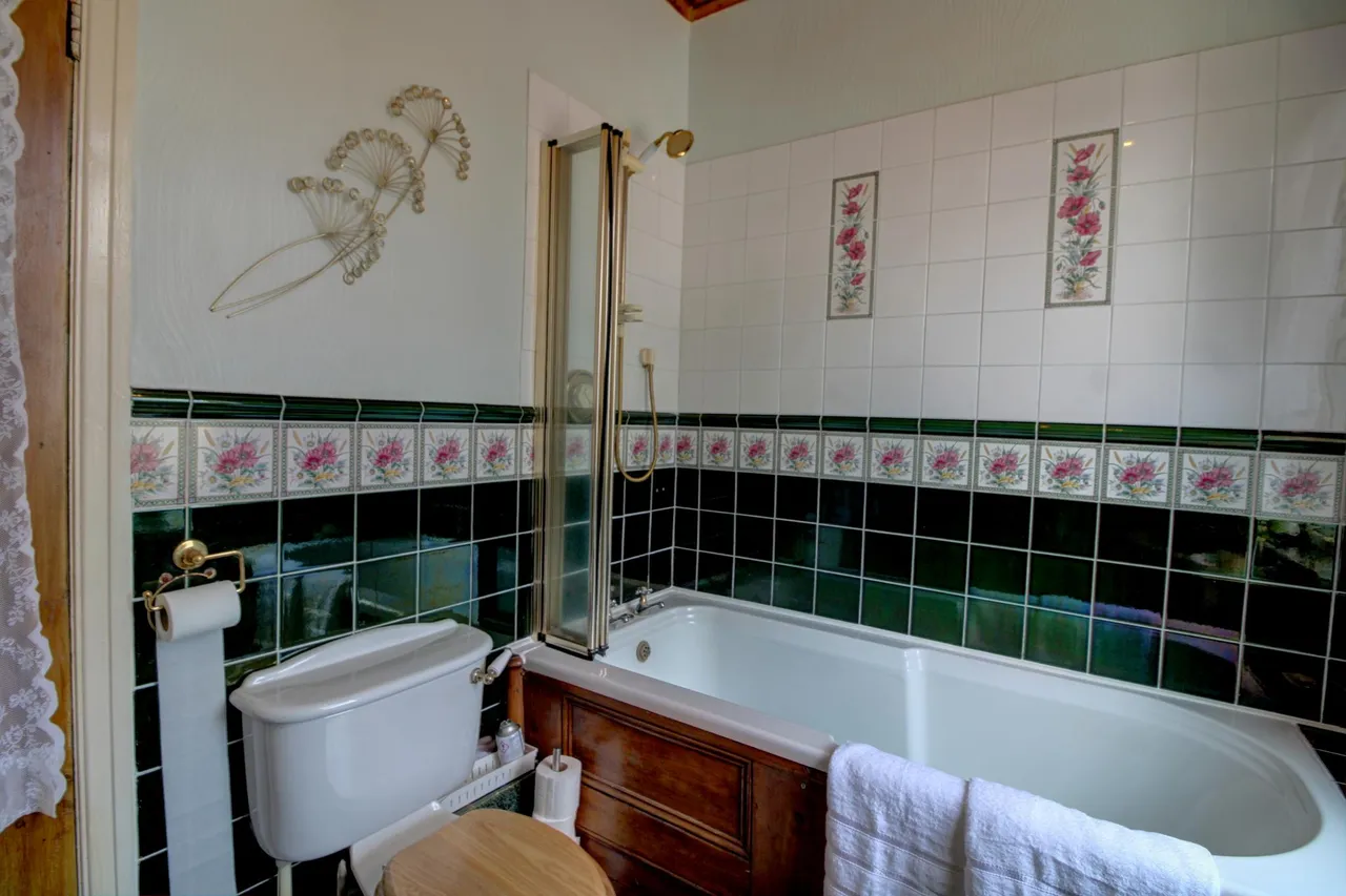 Greenmount, Clitheroe, BB7, photo 16
