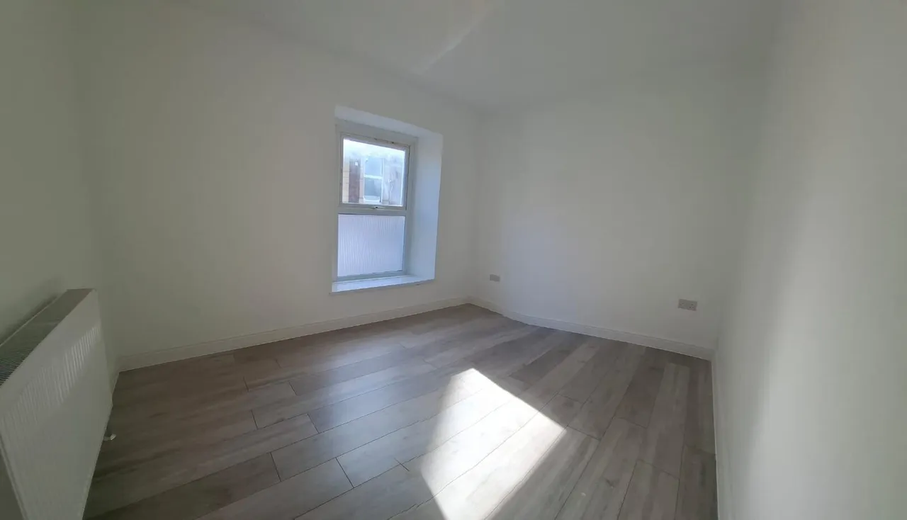 Woodfield Street, Swansea, SA6, photo 6