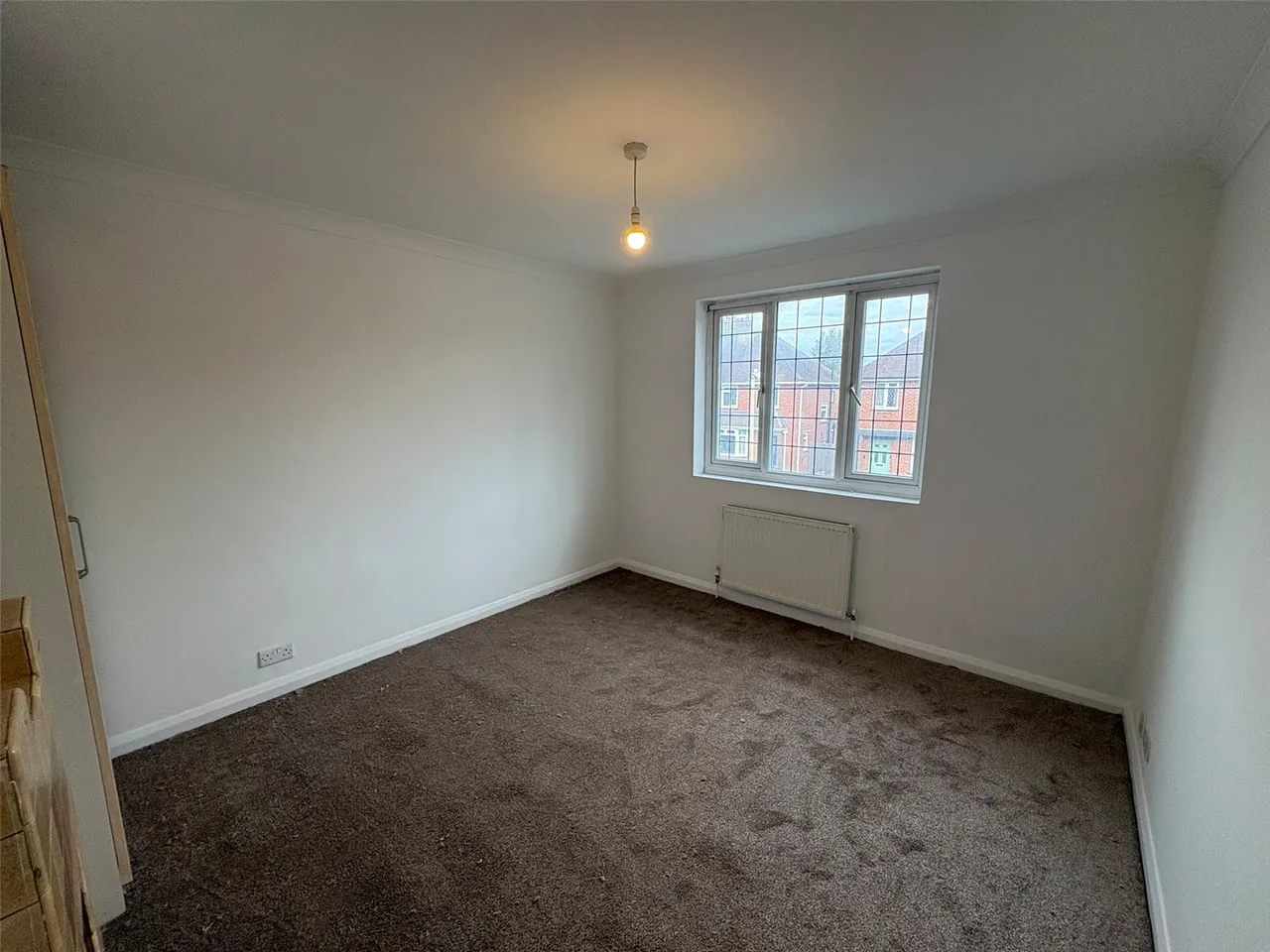 Calvert Close, Aldershot, Hampshire, GU12 4QX, photo 10